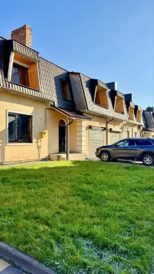 Продам таунхаус на Стрілецькій набережній!Внутр.роботи, буд.