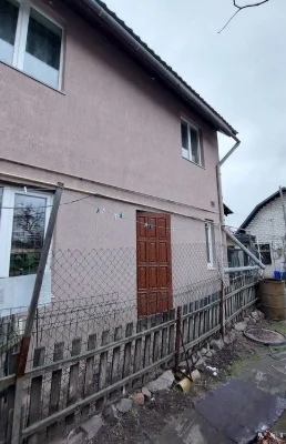 Продам будинок район 5 школа - Голлівуд