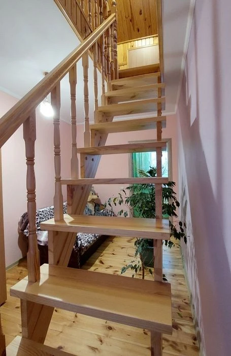 Продам будинок район 5 школа - Голлівуд