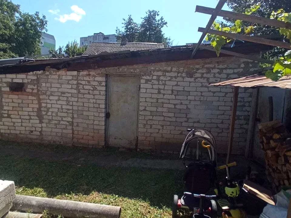 Будинок. Чернігів, Степана Подобайла вул. (Матросова)