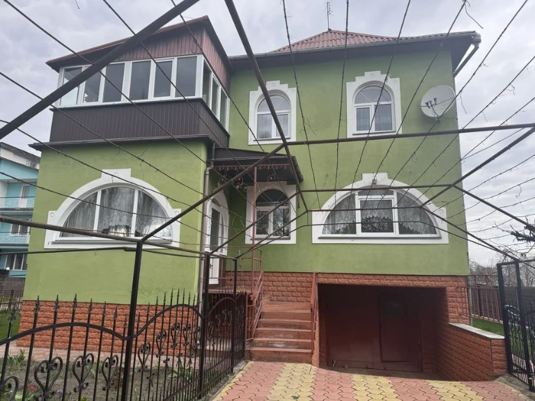 Будинок  для щасливоі  родини