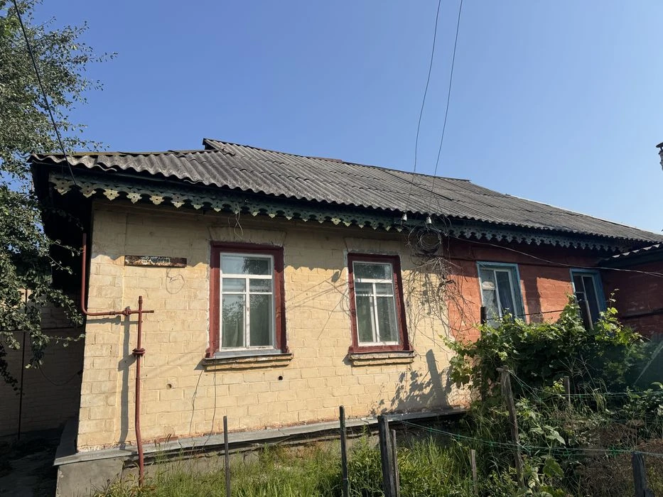 1/2 Частина будинку р-н  кінцевоі 5 тролейбуса