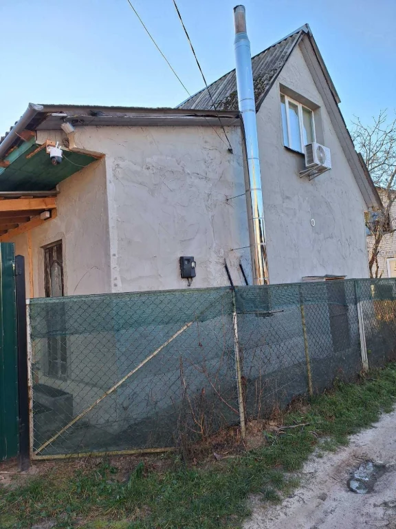 Продається 2 поверхова дача.