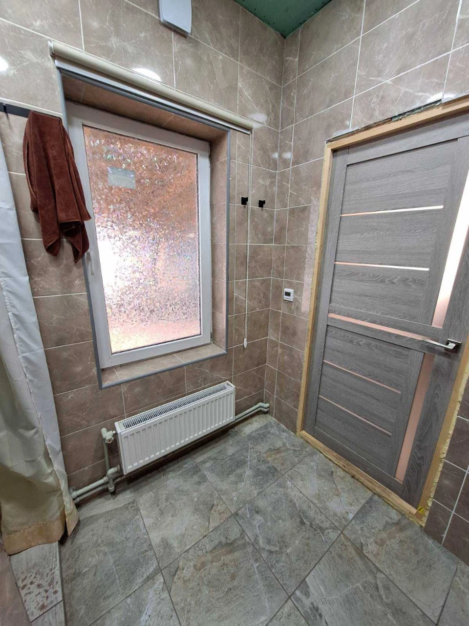 Продається 2 поверхова дача.