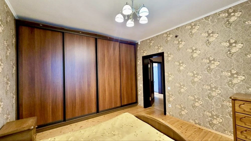 Продам новий 2-поверховий будинок! 10 соток землі! Город, са