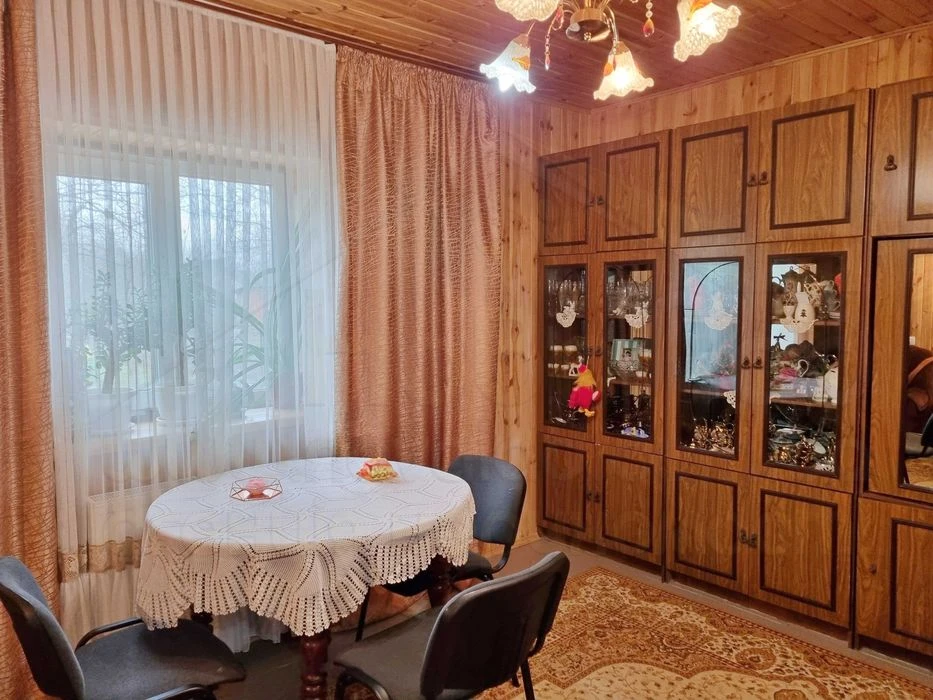 Окремий будинок 100м2 з косметичним ремонтом в Чернігові біл