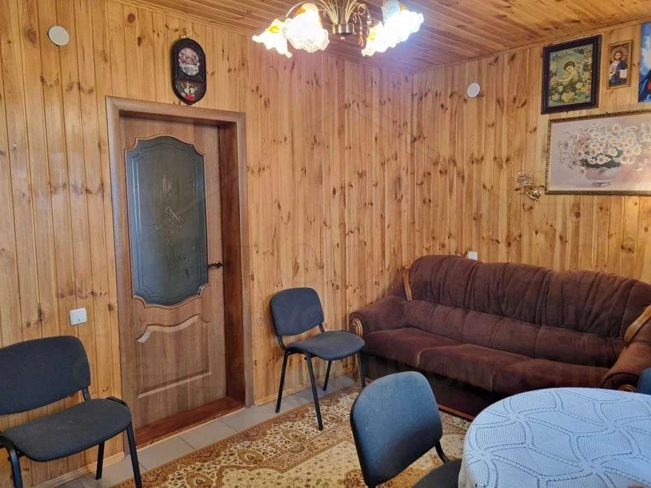 Окремий будинок 100м2 з косметичним ремонтом в Чернігові біл