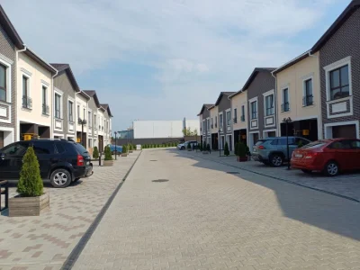 Продаж житла в елітній забудові "Euvro village"! з терасою т