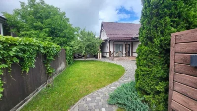 !!Гарна пропозиція. Продаж будинку на два входи по вул.Квітн