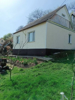 .Продається будинок 66м2 із землею 11 соток, р-н Нахалівка.