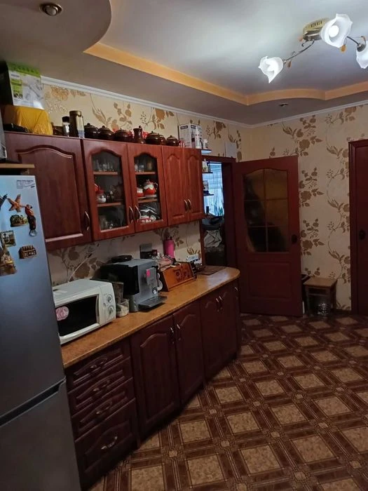 .Продається будинок 66м2 із землею 11 соток, р-н Нахалівка.