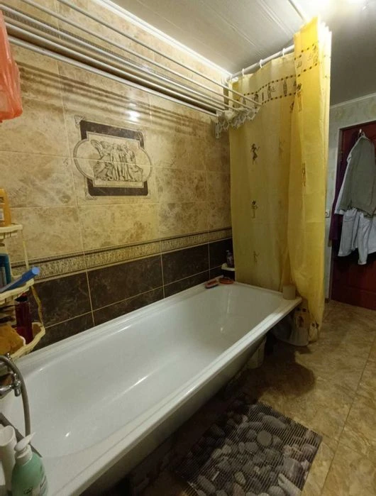 .Продається будинок 66м2 із землею 11 соток, р-н Нахалівка.