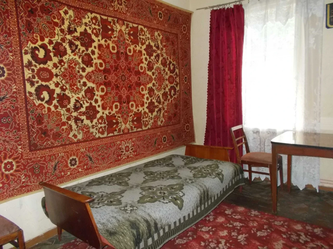 Продам 4-х кімнатну частину будинку 57м2 +3 сот аїнки м