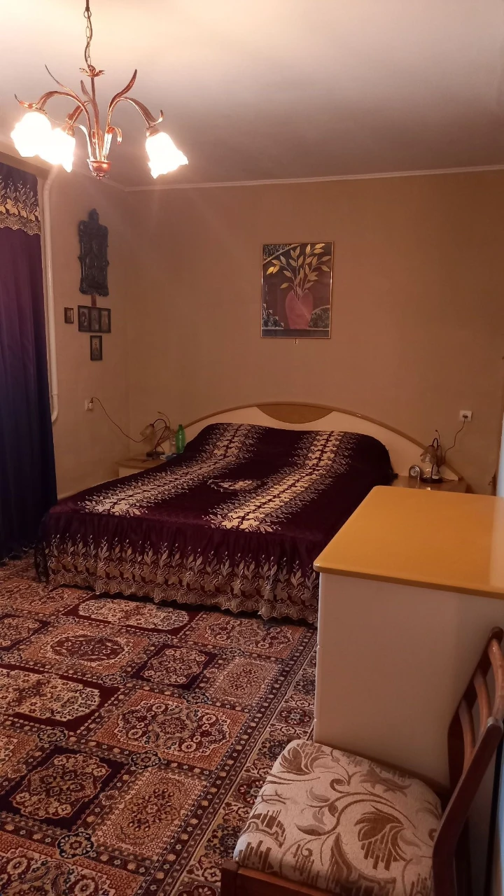 2х поверховий капітальний будинок на Подусівці
