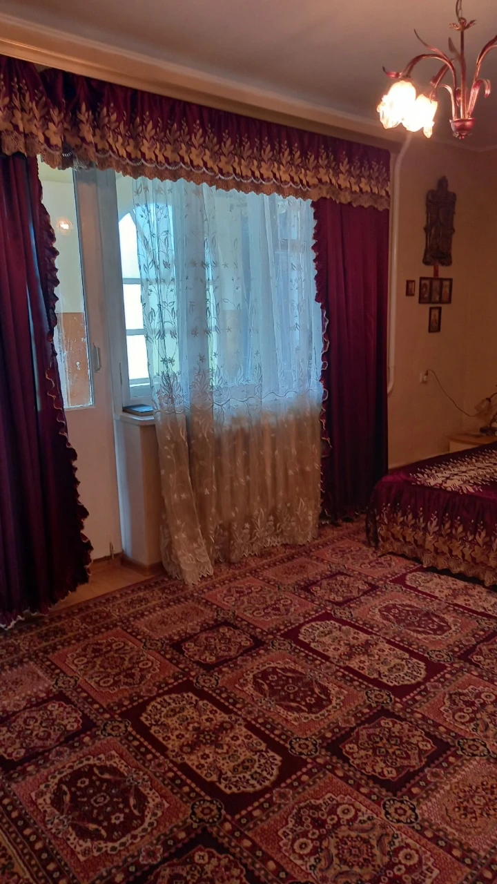 2х поверховий капітальний будинок на Подусівці