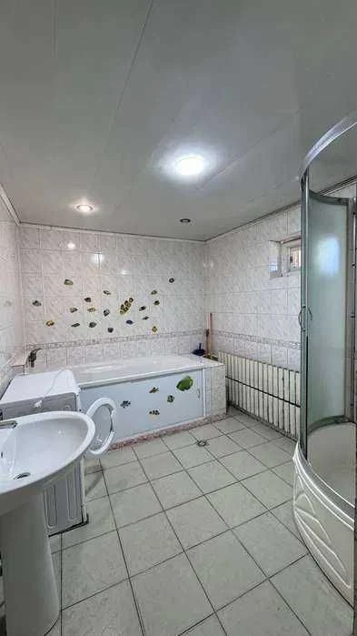 Продам дом 100м2 в центре Залютино — центр, всё рядом!