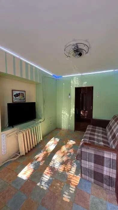Продам дом 100м2 в центре Залютино — центр, всё рядом!