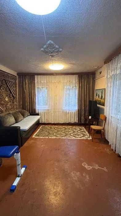 Продам дом 100м2 в центре Залютино — центр, всё рядом!