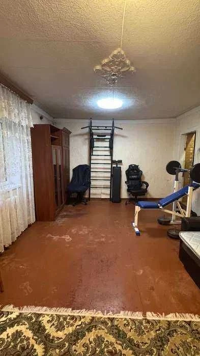 Продам дом 100м2 в центре Залютино — центр, всё рядом!