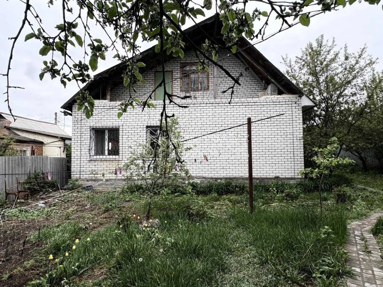 Продаж будинку баня гостьовий дім гараж СТО майстерня Челюск