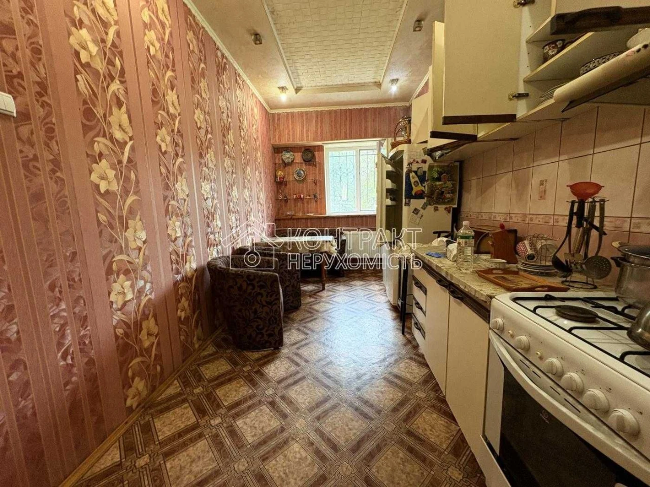 Продаж будинку баня гостьовий дім гараж СТО майстерня Челюск