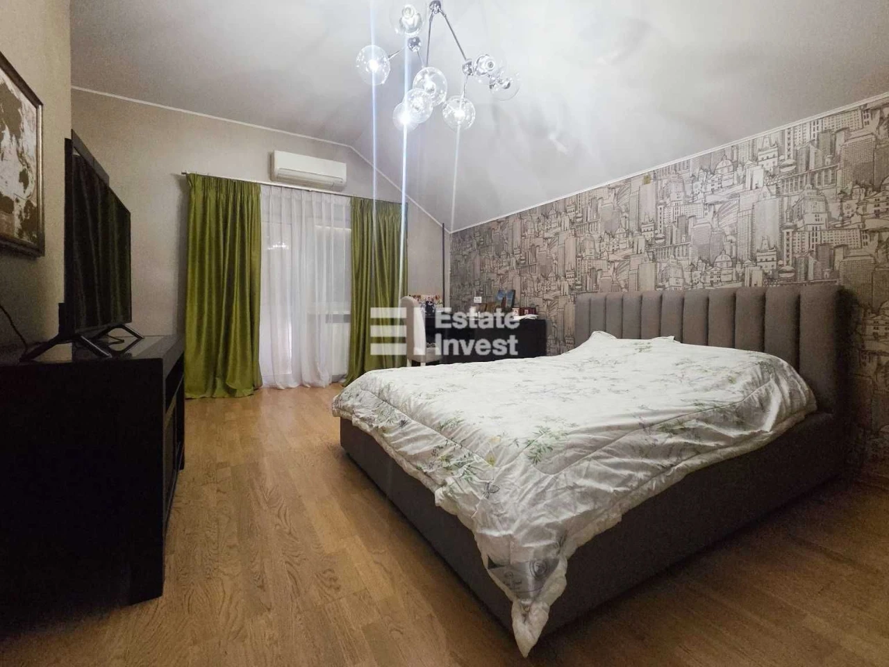 Продам будинок по вул. Новоолексіївська, Павлове Поле.