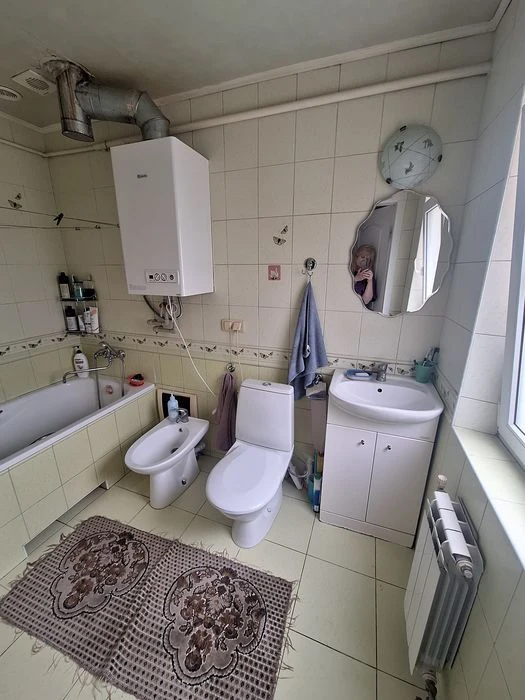 Продам отличный дом 108 м2 с бизнесом- магазин.
