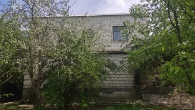 Продам дом 162м2на 10 сотках.Холодная гора.Гараж,подвал,тера