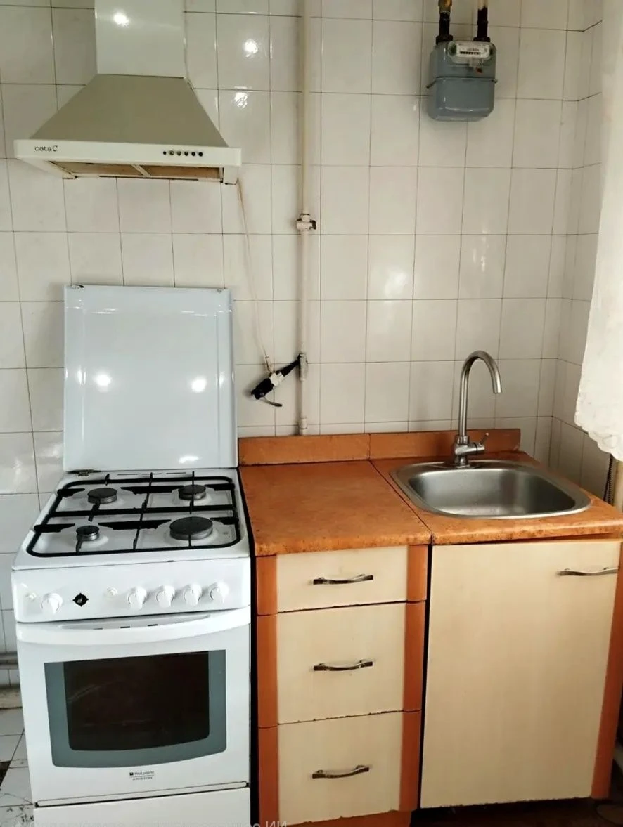 Продам дом 162м2на 10 сотках.Холодная гора.Гараж,подвал,тера