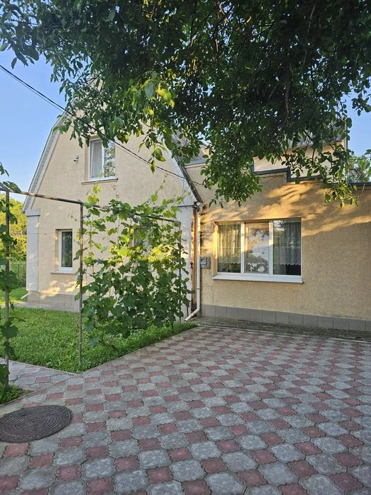 Продам добротный ухоженный Дом с участком, Карачёвка ( Покот