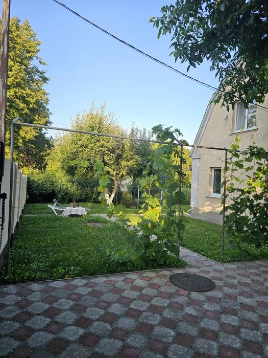 Продам добротный ухоженный Дом с участком, Карачёвка ( Покот