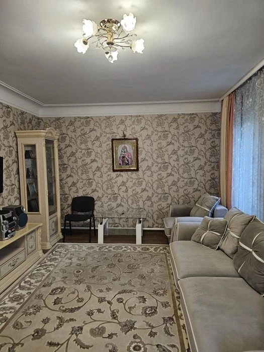 Продам добротный ухоженный Дом с участком, Карачёвка ( Покот