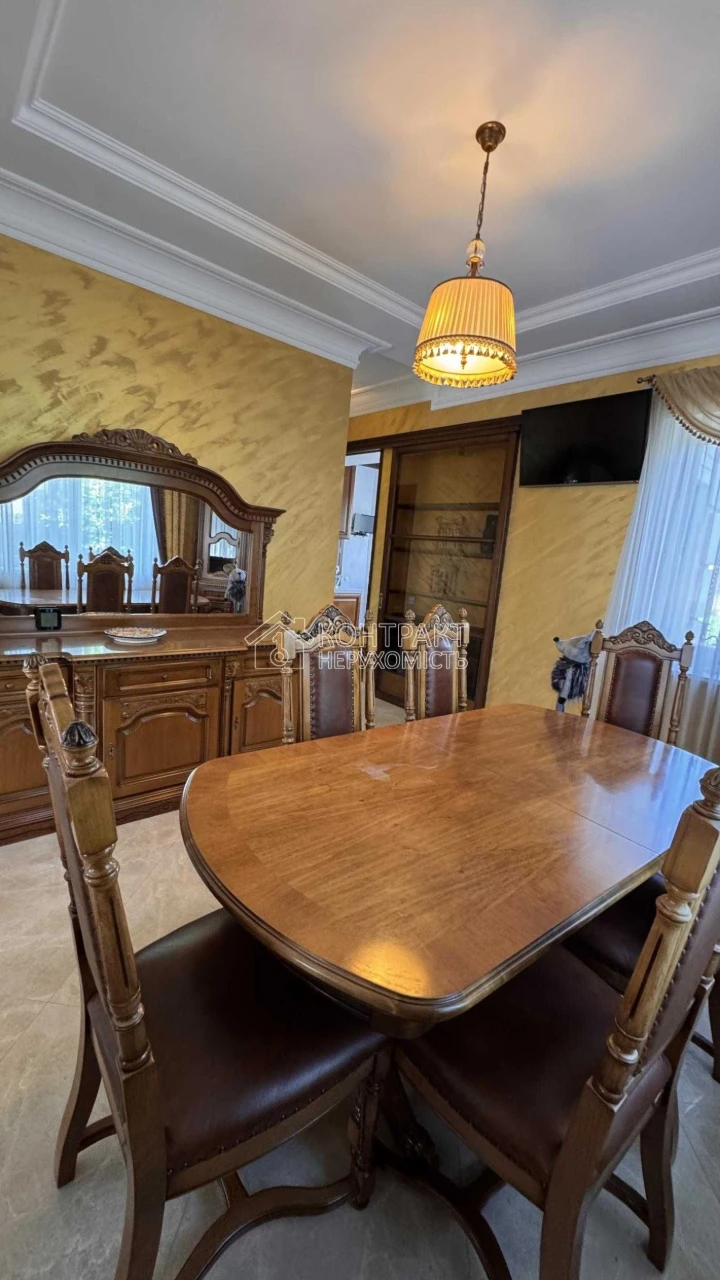 Продаж будинку мрії для великої родини!