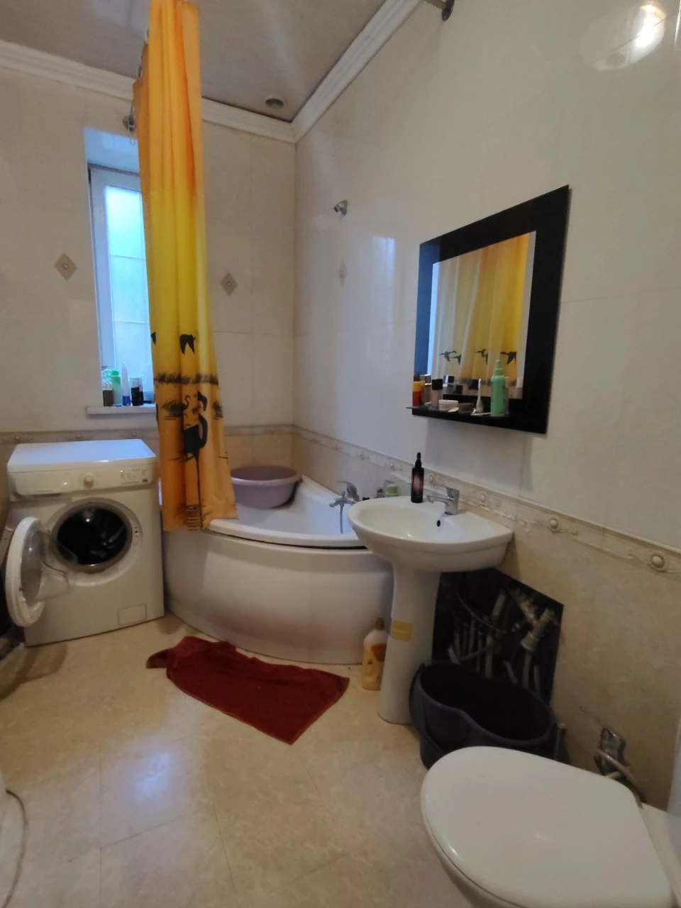 Продам дом 5комнат, жилая площадь 199м