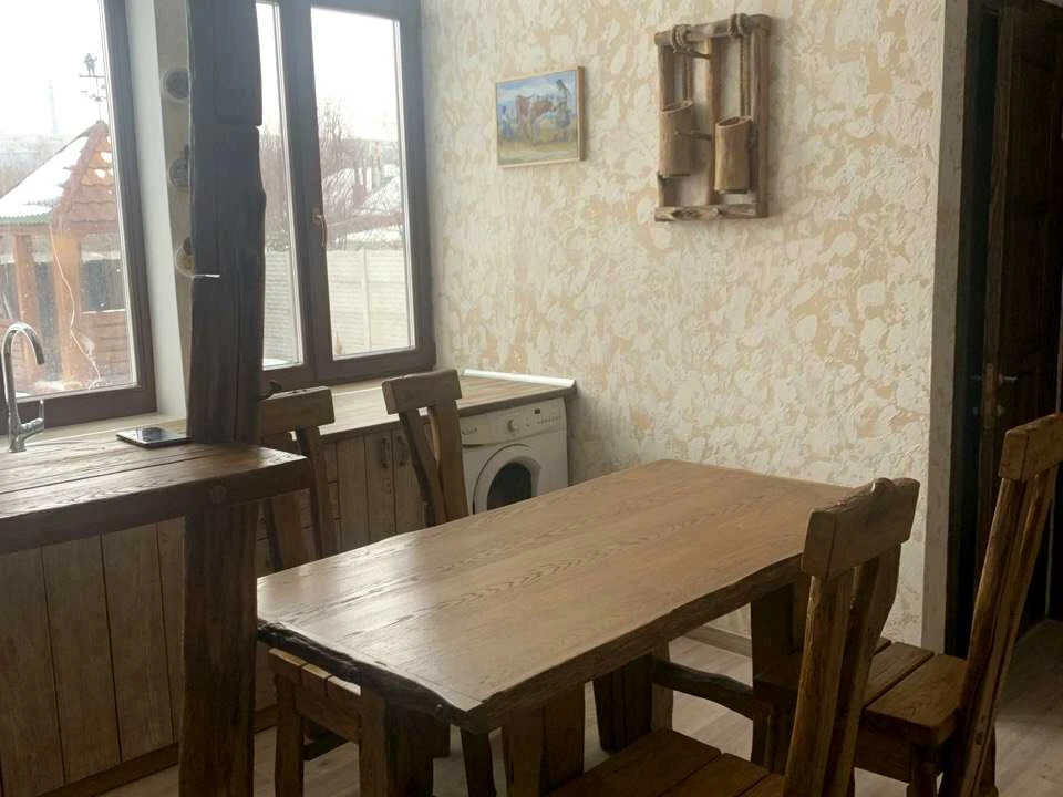 Будинок. Харків, Печенізька вул.