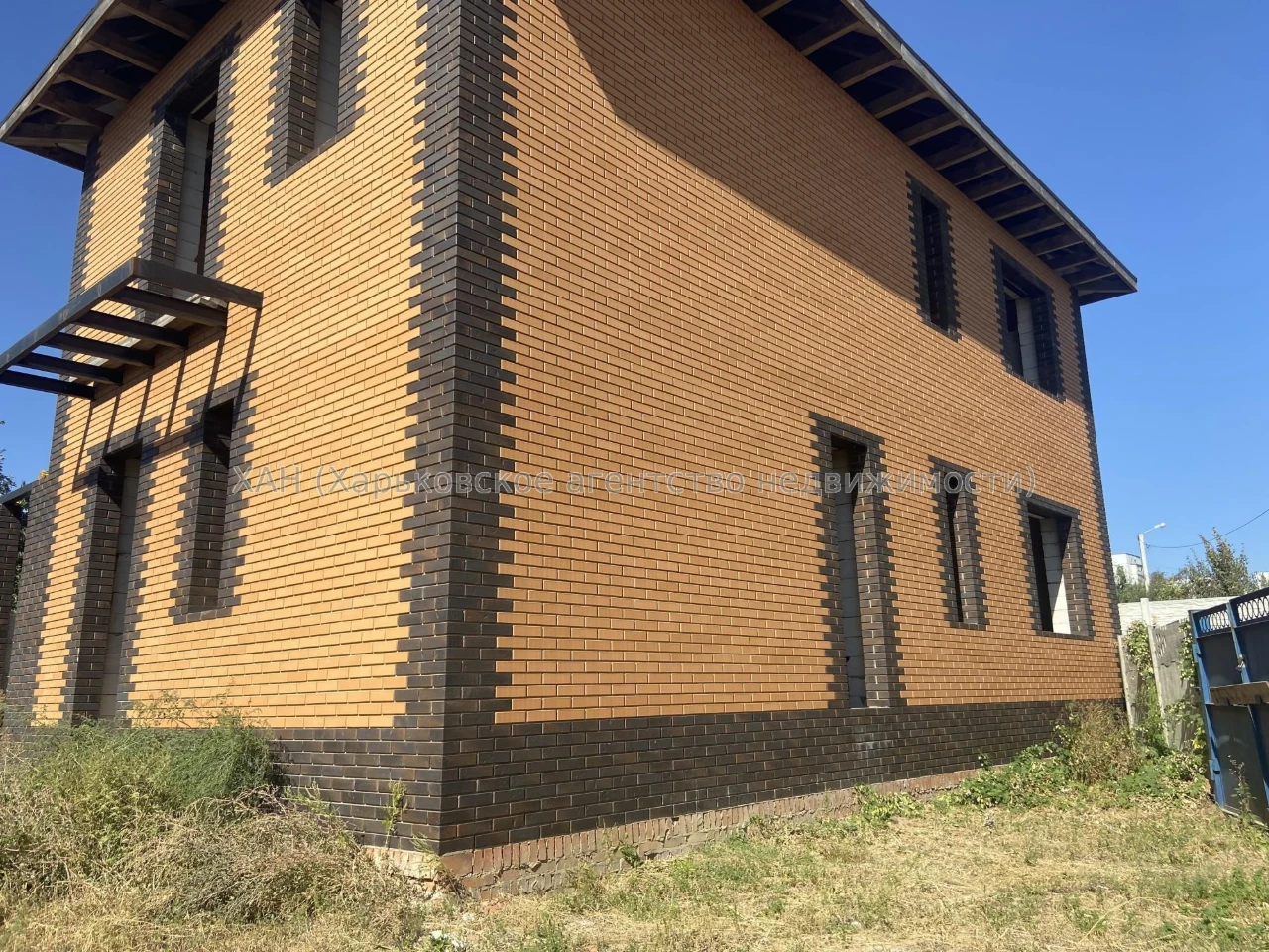 Продам 2-этажный дом новой постройки, Залютино, под отделку,