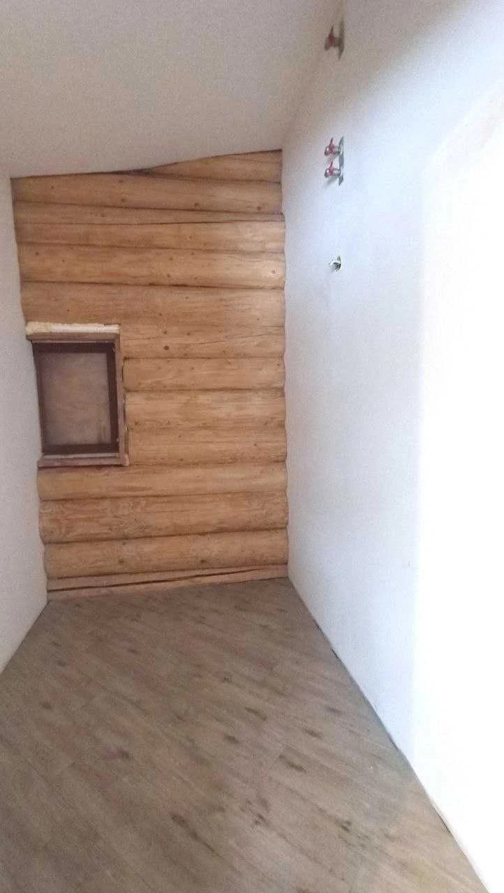 Продам будинок на пр. Науки, 65