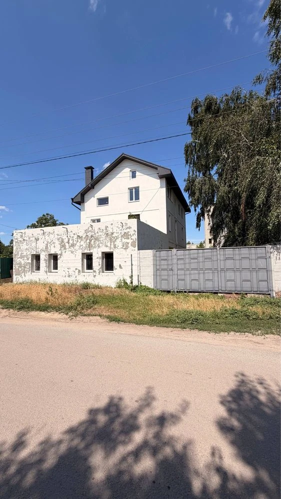 ‼️эксклюзив ! Продаю дом 3 этажа 311 м2! Район локомотива! И