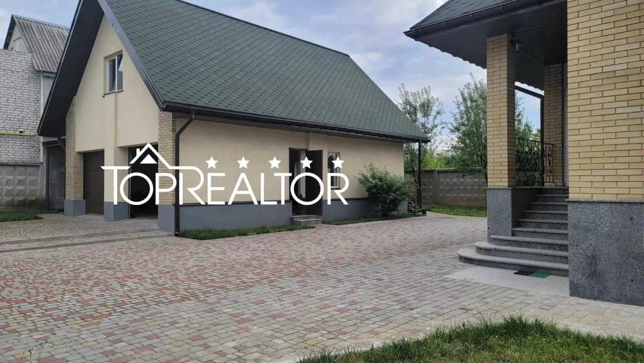 ‼️Продаж 3-поверх. будинку з пошкодженнями після обстрілу |