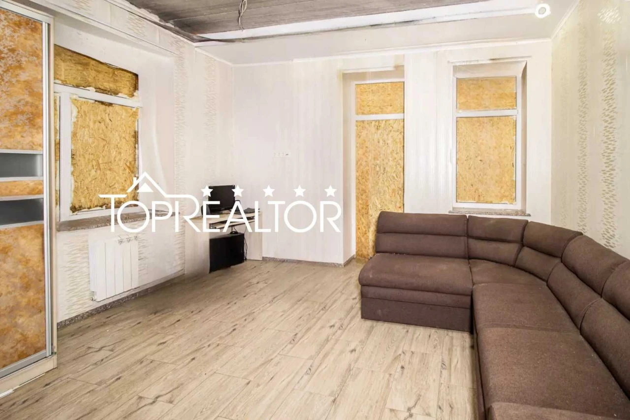 ‼️Продаж 3-поверх. будинку з пошкодженнями після обстрілу |