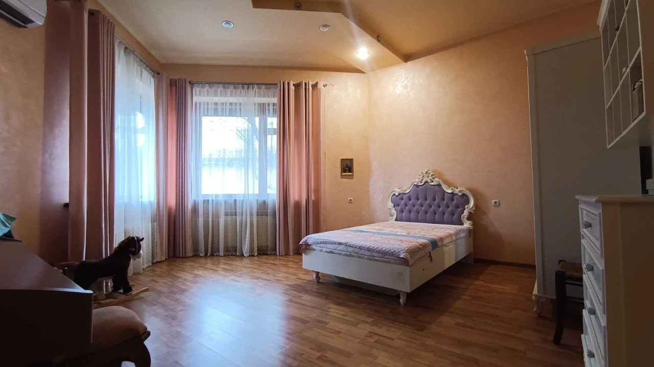 D1A Продам дом Лысая Гора 220кв.м. 10соток