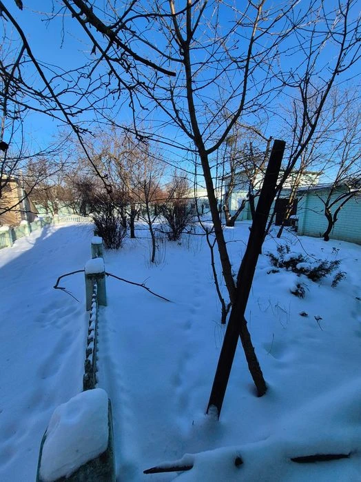 Продам 2этажный дом с удобствами. Р-н Коммунального Рынка.