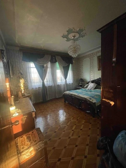 Дом на Шишковке. 230 м2 .8 сот. приват.земли. Тихая улица. -