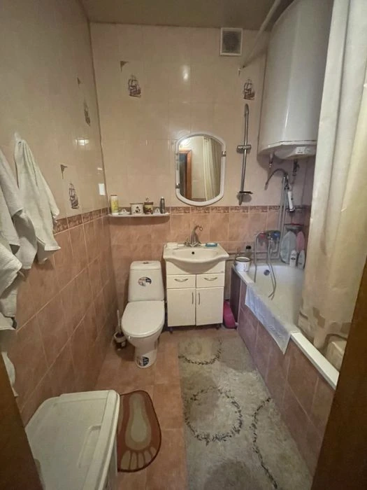 Дом на Шишковке. 230 м2 .8 сот. приват.земли. Тихая улица. -