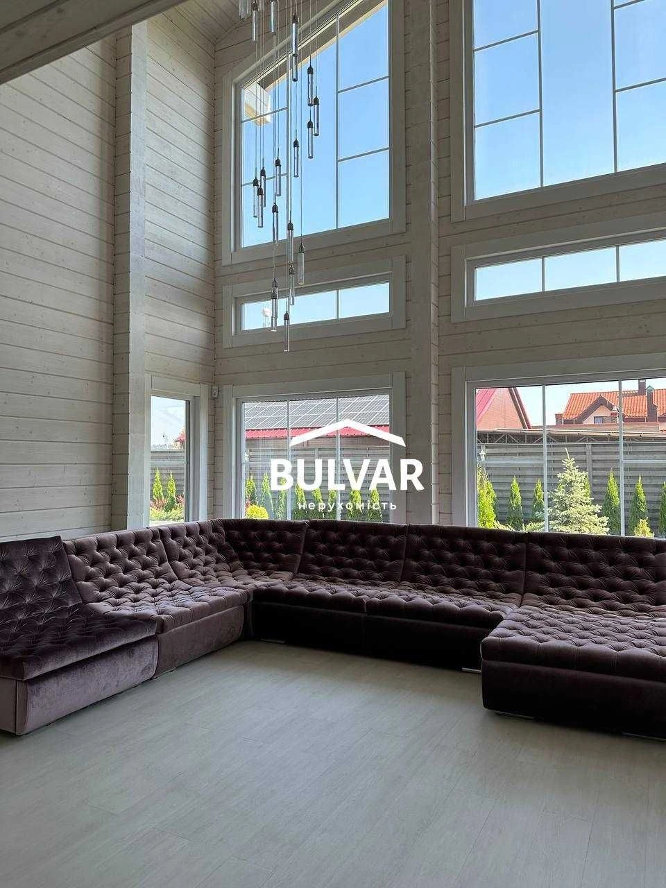 Продам крутой семейный дом, камерная локация на берегу, 10 м