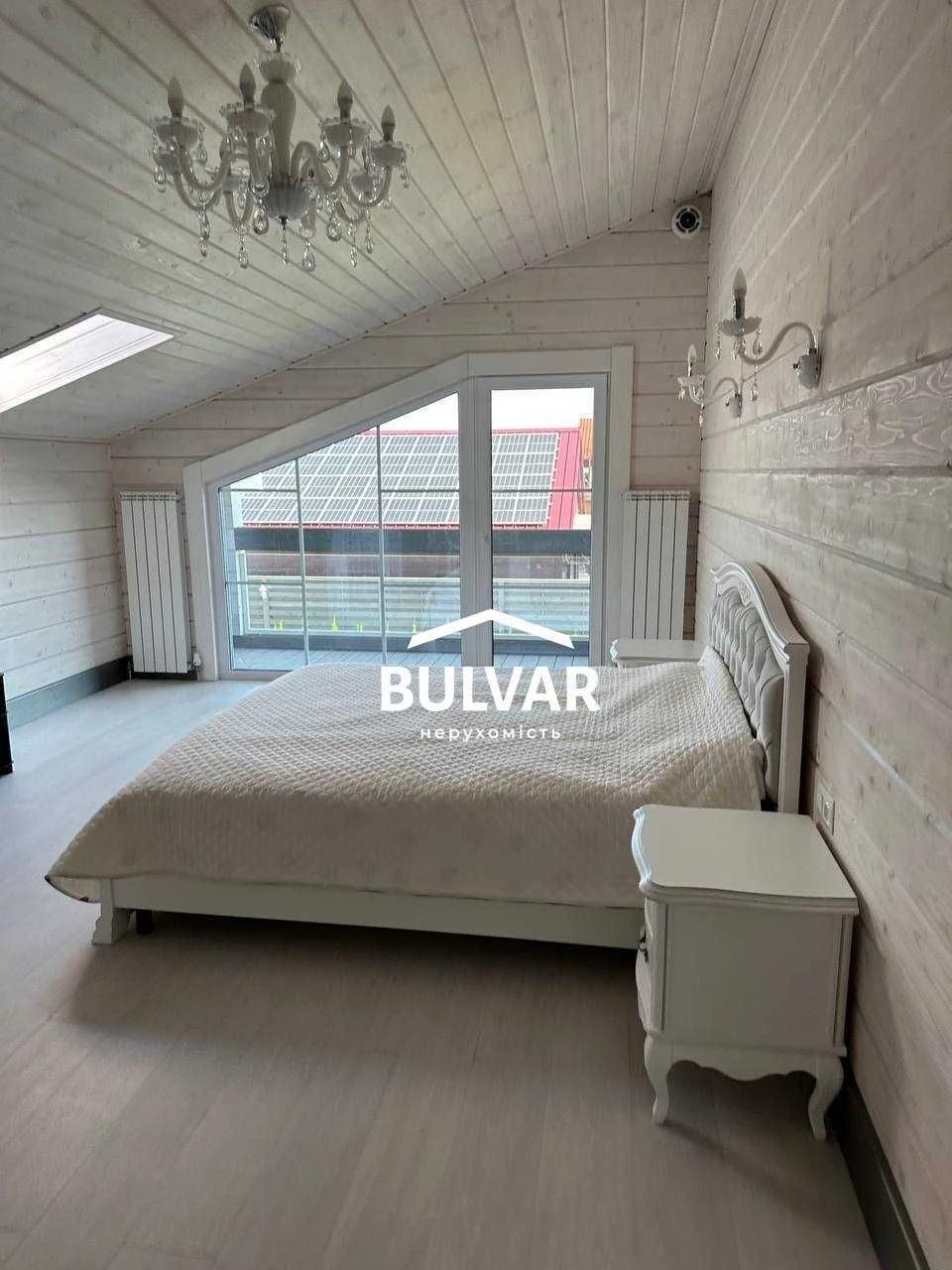 Продам крутой семейный дом, камерная локация на берегу, 10 м