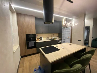 Продаж 2 поверхового будинку, ділянка 12 соток, 180м2, В.Дан