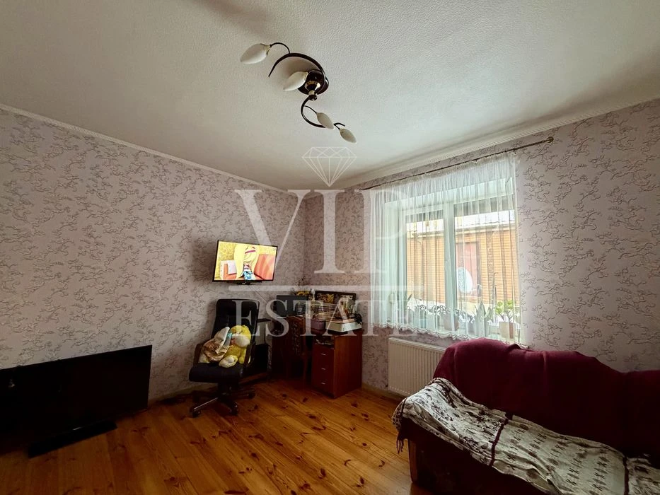 Продам дом 175 м.кв.6 соток,сауна,гараж Лысая гора,круг Холо