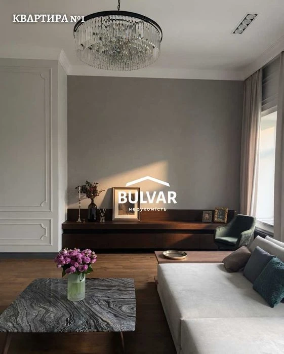 Уникальное предложение! Продам клубный ДОМ в Центре, м. Арх.