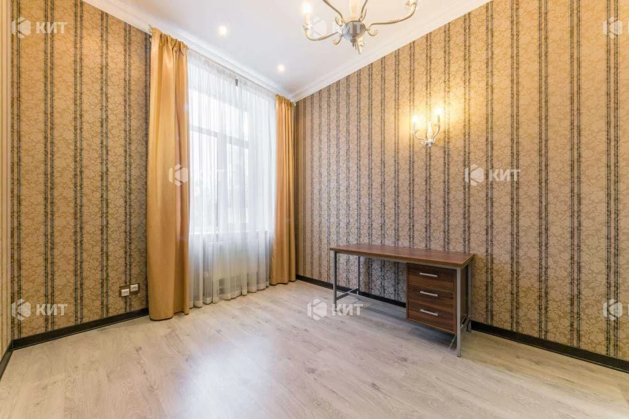 Будинок 750 м2, Сокільники (Центр, Сокольники), Ділянка 20 с